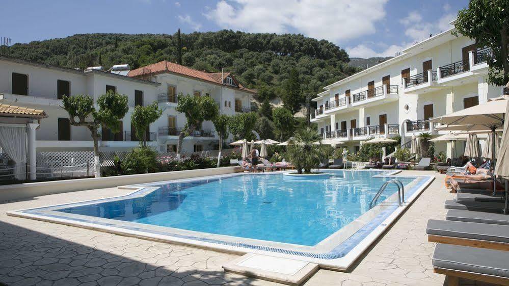 Hotel Rezi Parga Exterior photo